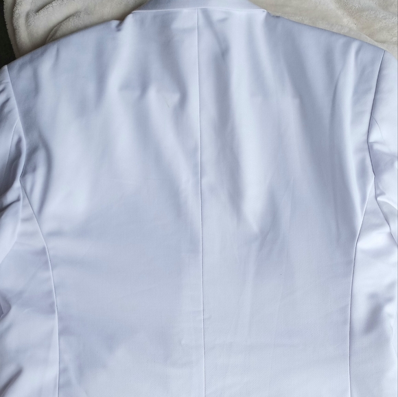 House of St. Benets Suit - Picture 3 of 8